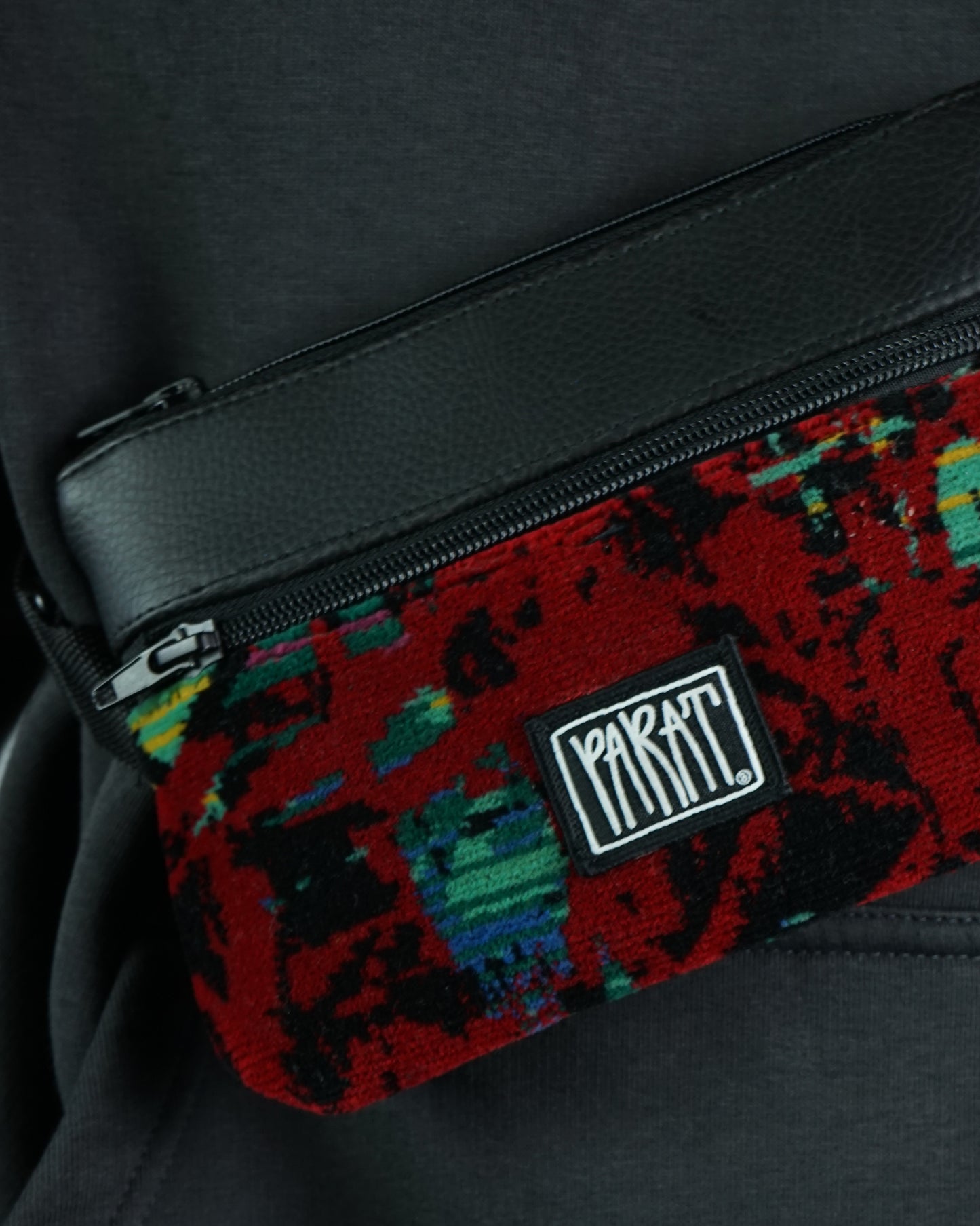 Parat- Red Sidebag