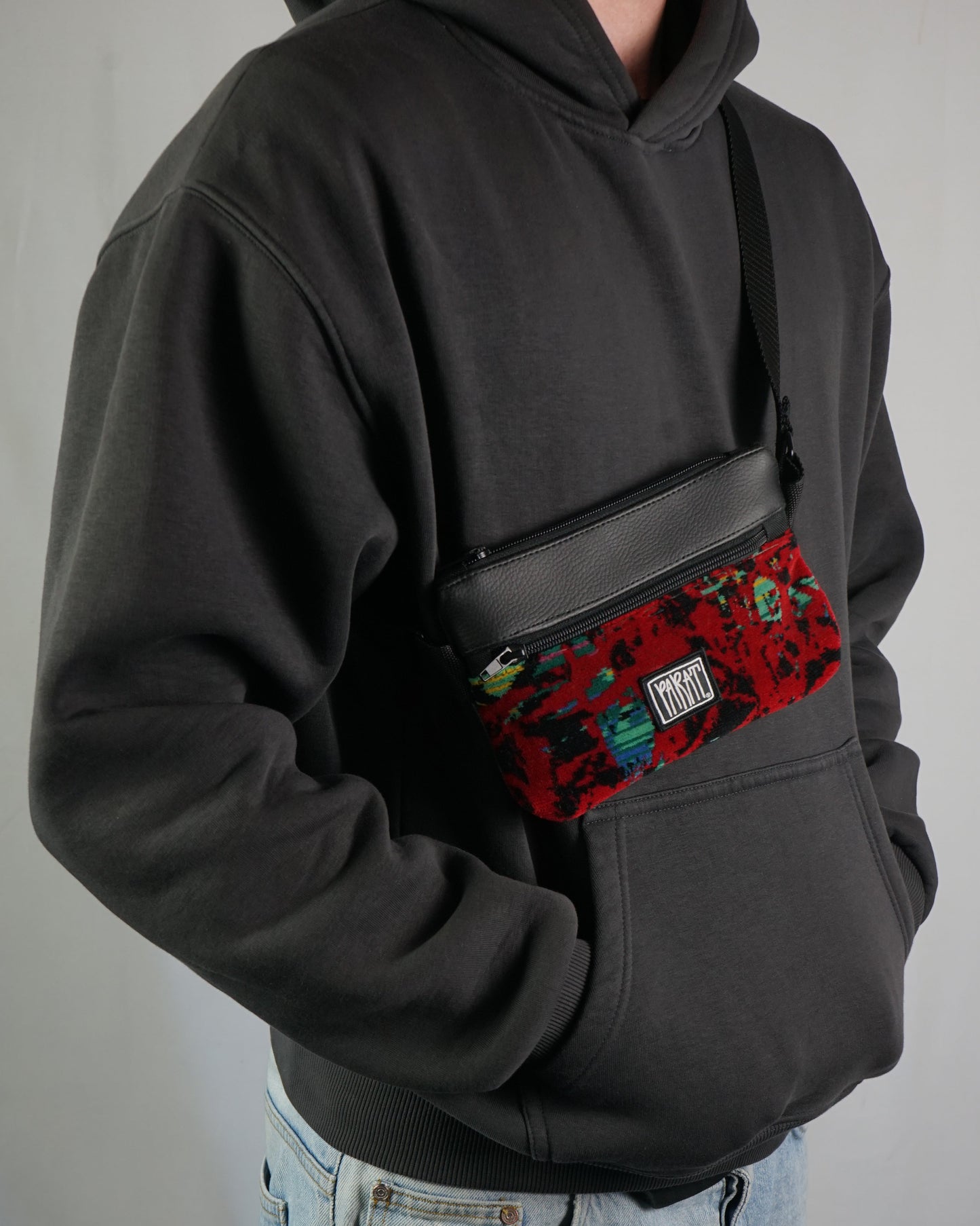 Parat- Red Sidebag