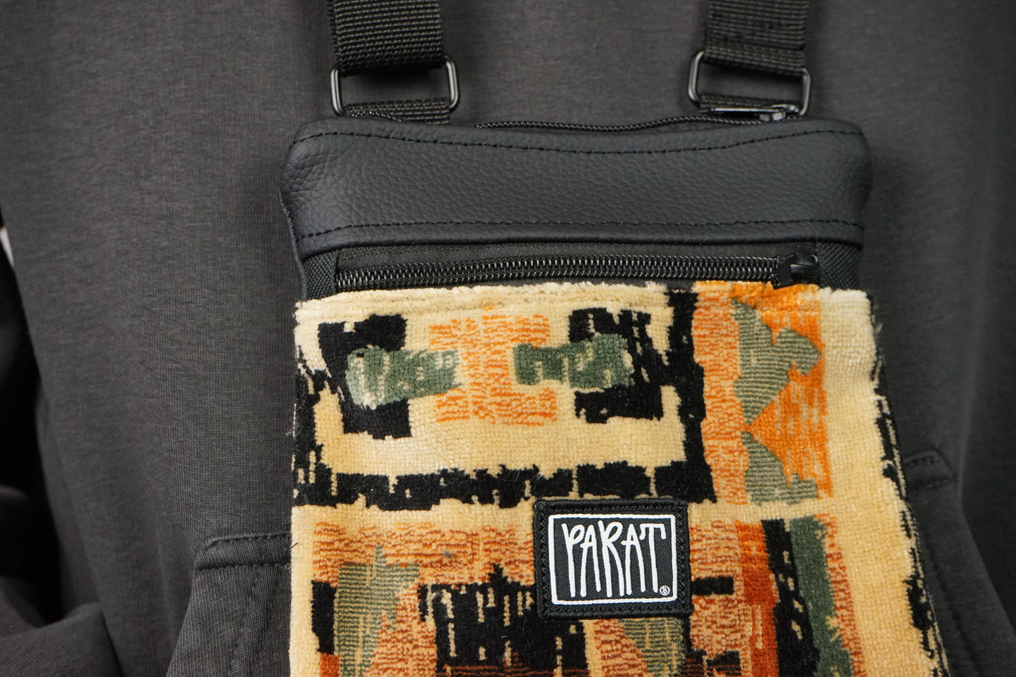 Desert Bag Hoch