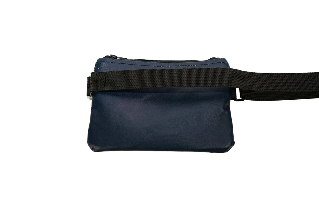 PARAT 1of1 Blue Side Bag aus recycelter LKW Plane, Ansicht 3